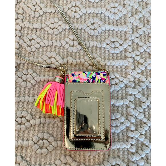 Lilly Pulitzer Carry It Phone Crossbody Pom Tassel NWOT - Picture 6 of 6